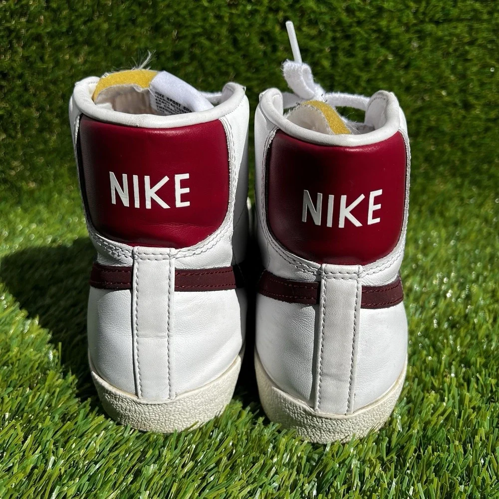 Nike Shoes Men Size 8 Blazer '77 Vintage Mid White Team Red BQ6806-111